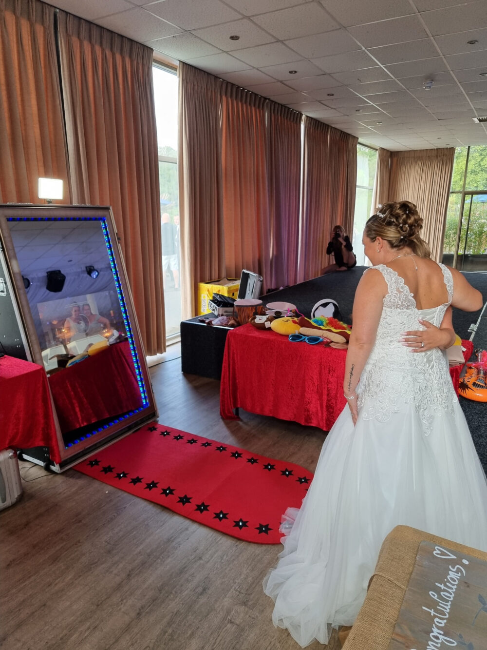 magic mirror photo booth hire wedding memories