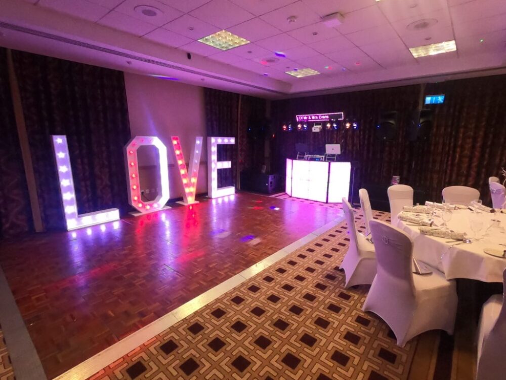 love letters for hire Maidstone, LED light accessories, SOS Entertainment