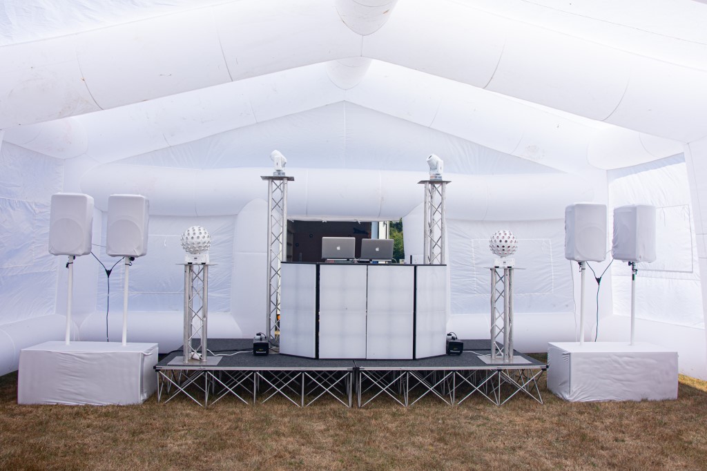 wedding dj stage setup