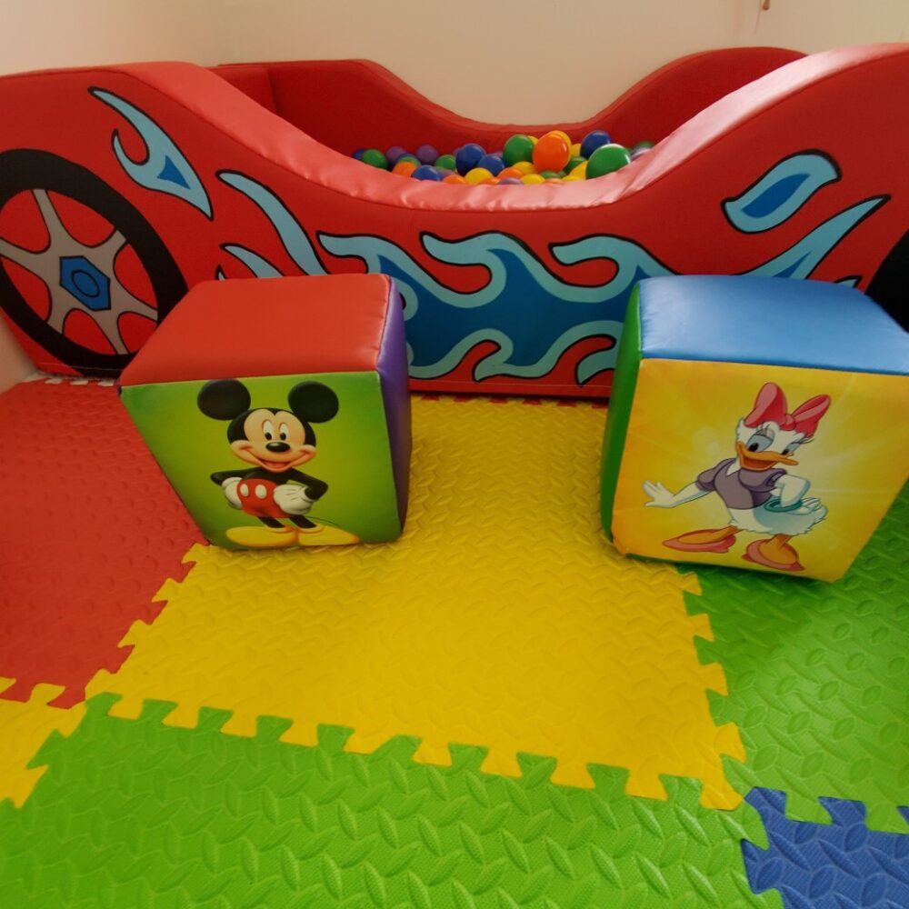 play shapes and mat soft play hire kent