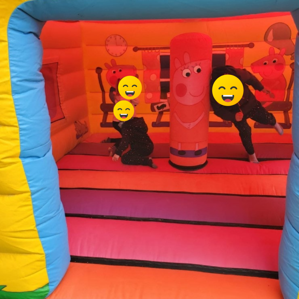 peppa pig bouncy house hire