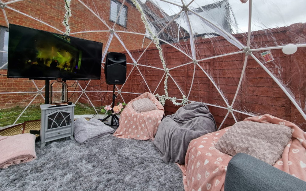 igloo dome hire, HD screen and speakers, karaoke in garden