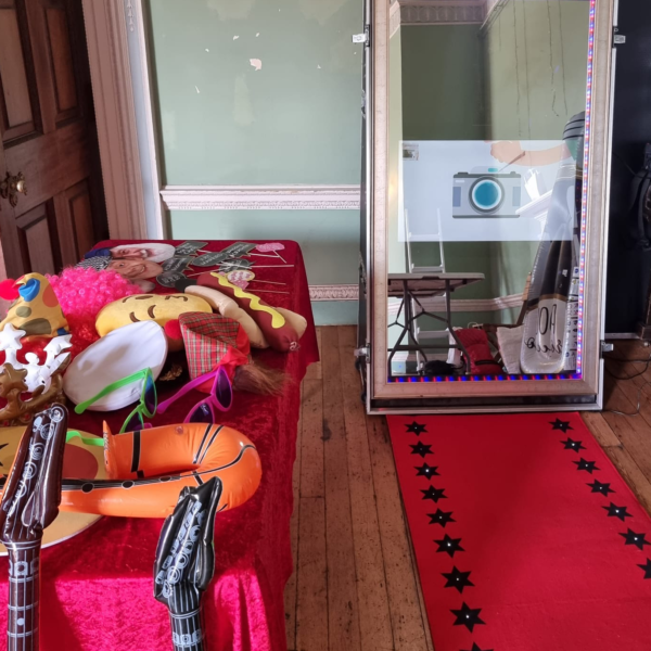 magic mirror photo booth, wedding hire kent