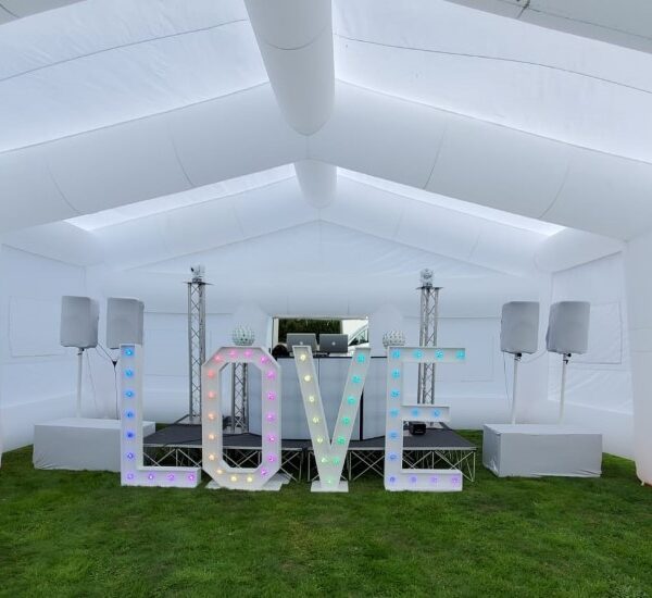 wedding outside, outside wedding entertainment, inflatable wedding marquee