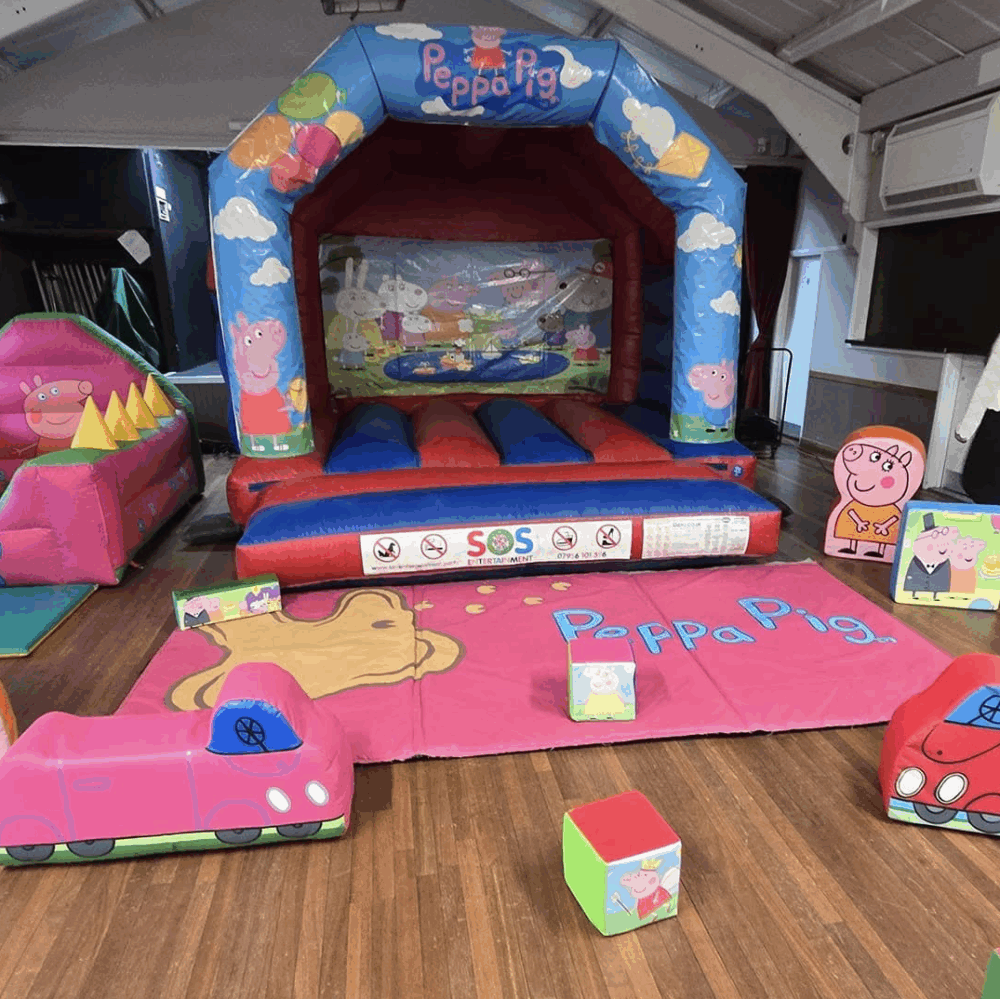 kids party hire, peppa pig bouncy castle, london