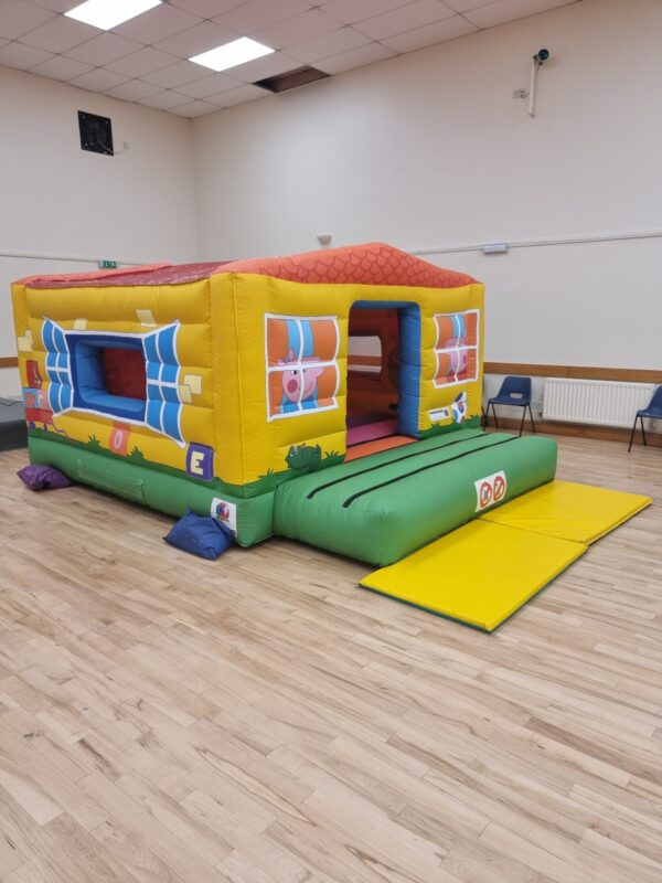 kids party hire, piggy character bundle, bouncy castle hire in Kent