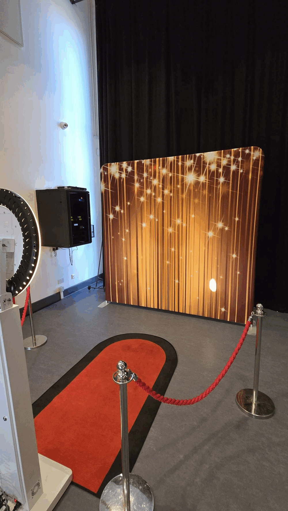 photo booth backdrop, hire in dover