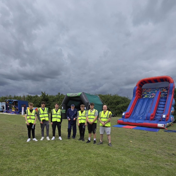 #communityevent #communityfundraisers #summerfete #summeractivities #inflatableshireuk