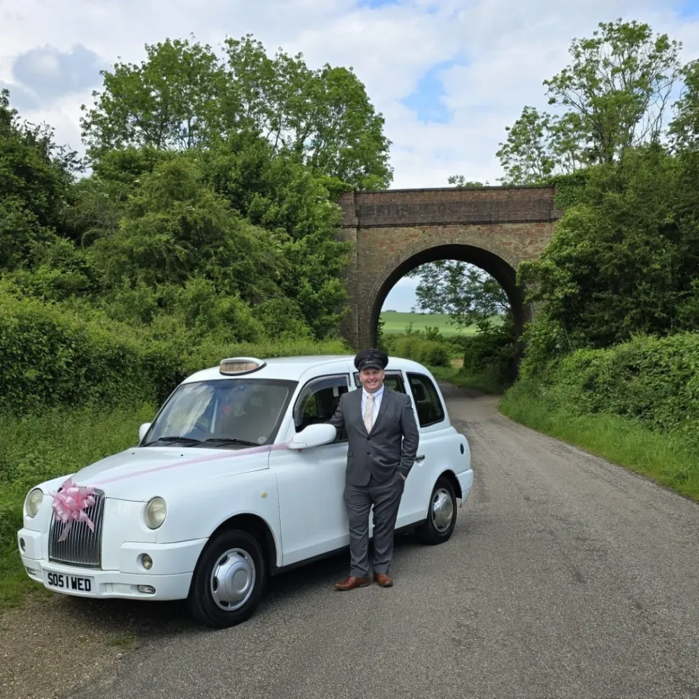 white london taxi wedding hire from SOS Entertainment, Kent, Sussex, Surrey, Essex