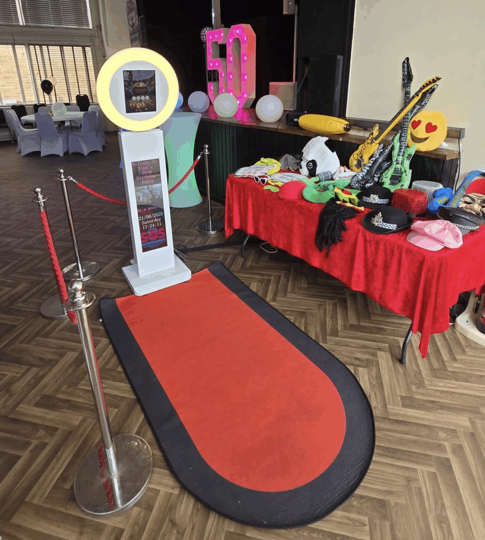 digital photobooth hire, sussex