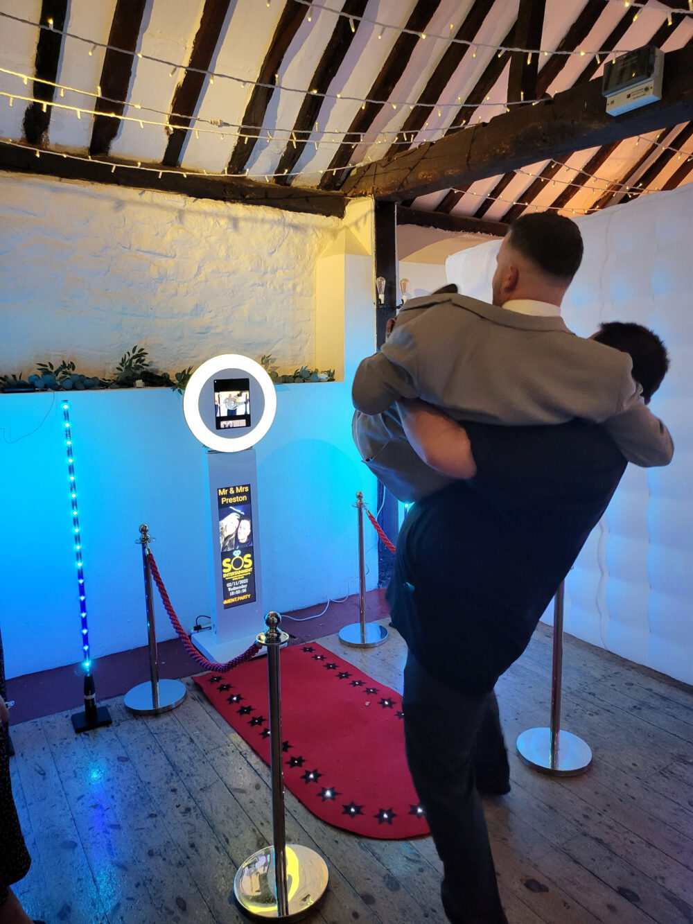 LCD digital photobooth hire interactive wedding fun