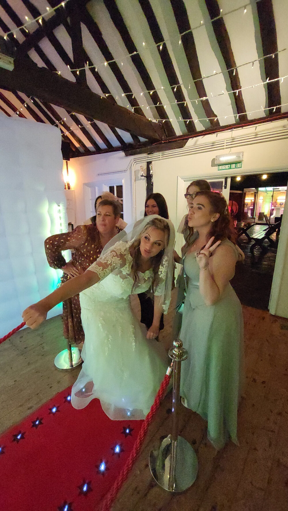 LCD digital photobooth hire wedding photography