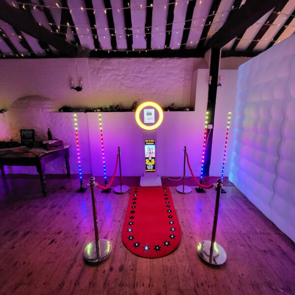 LCD digital photobooth hire essex