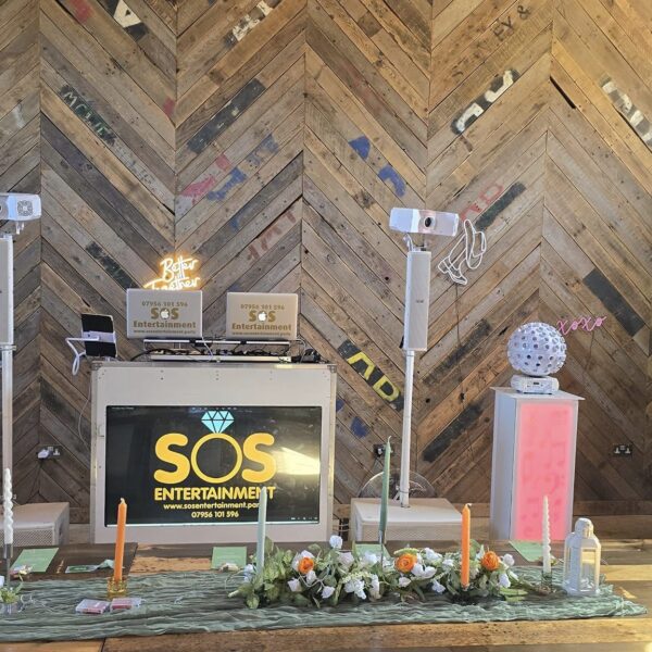 professional wedding entertainment hire services from SOS Entertainment