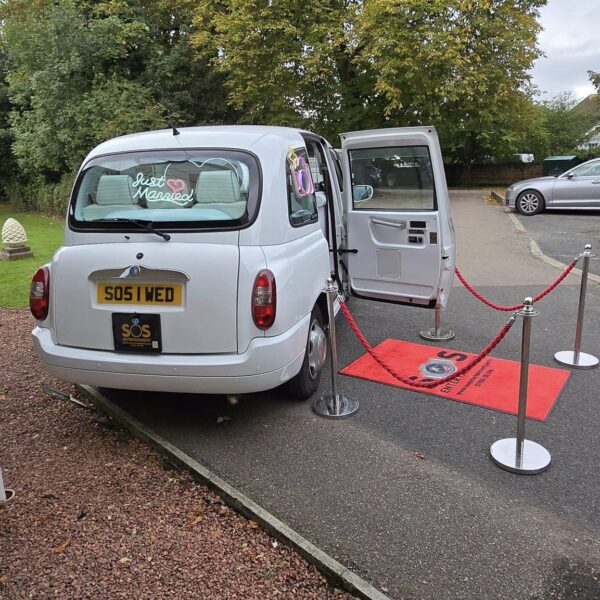 wedding taxi photobooth