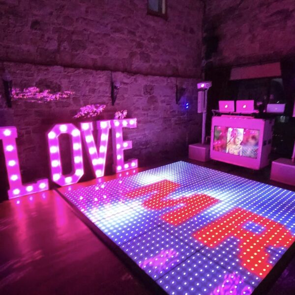 professional wedding entertainment dancefloor hire