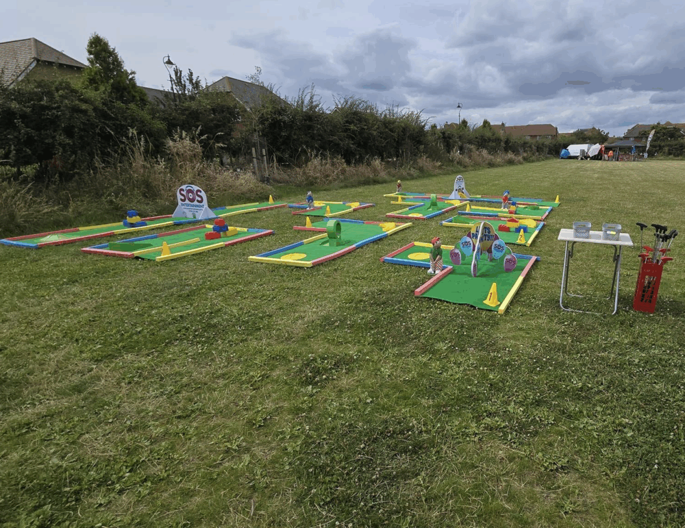 mini golf hire, ashford