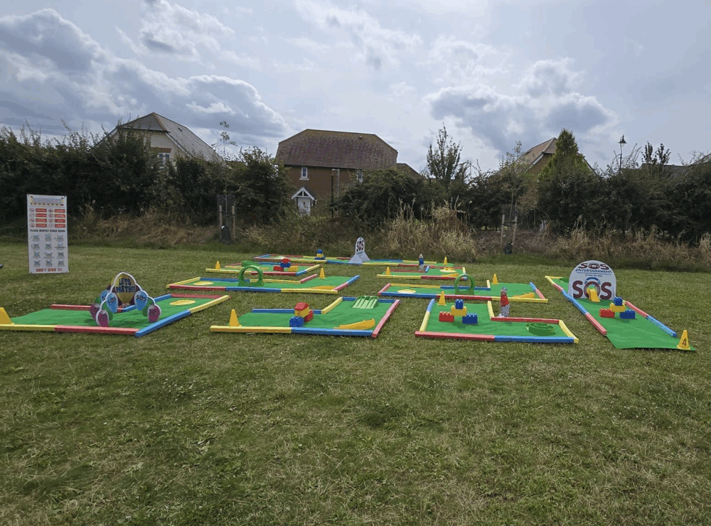 mini golf hire, kent