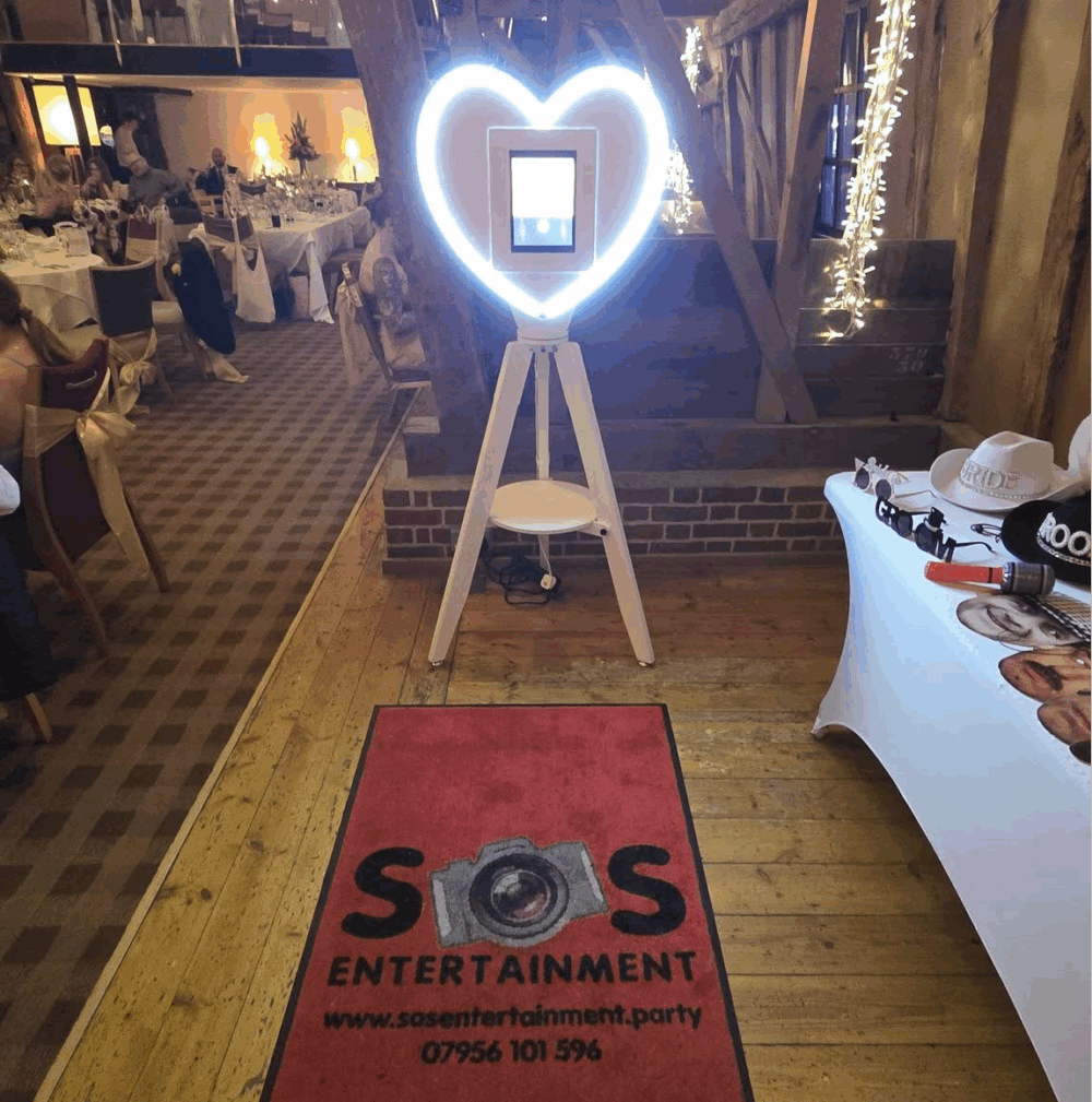 lcd heart photo booth hire, rye